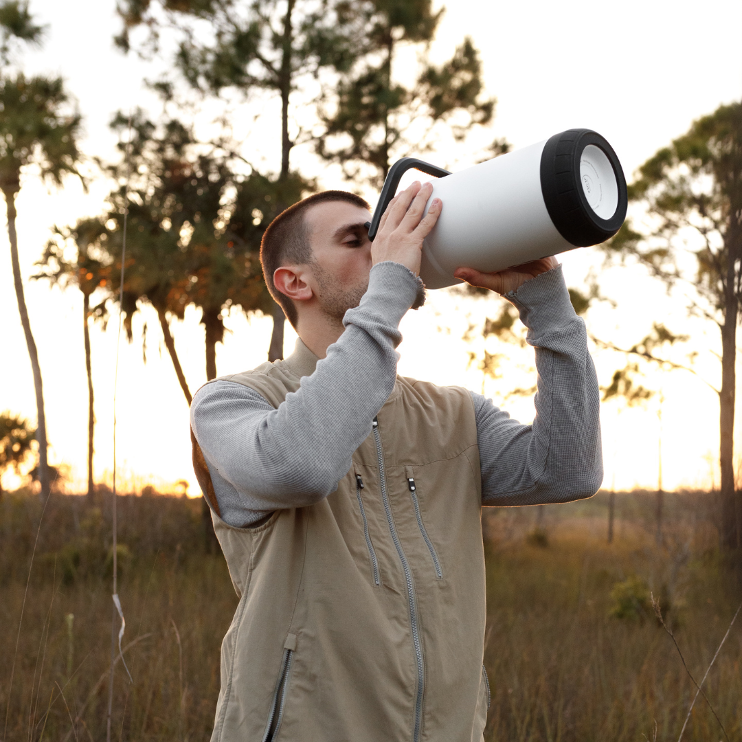 goals-mammoth-101oz-stainless-steel-bottle-v4 GoalsMammothWhiteLifestyle_2.png
